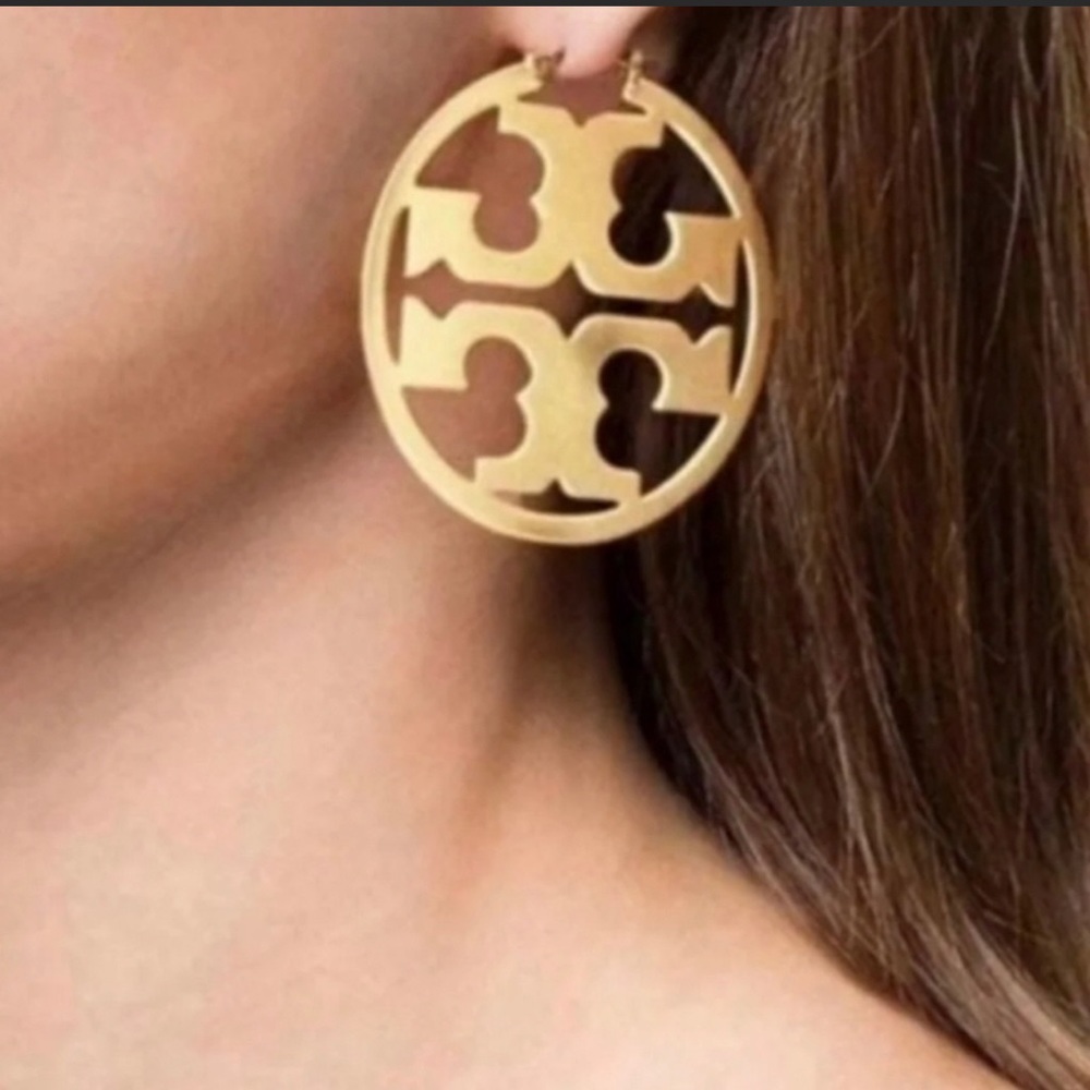 NWT Tory Burch Miller Hoop Earrings